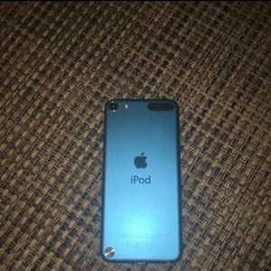 iPod 5 Touch, Including Bling Case